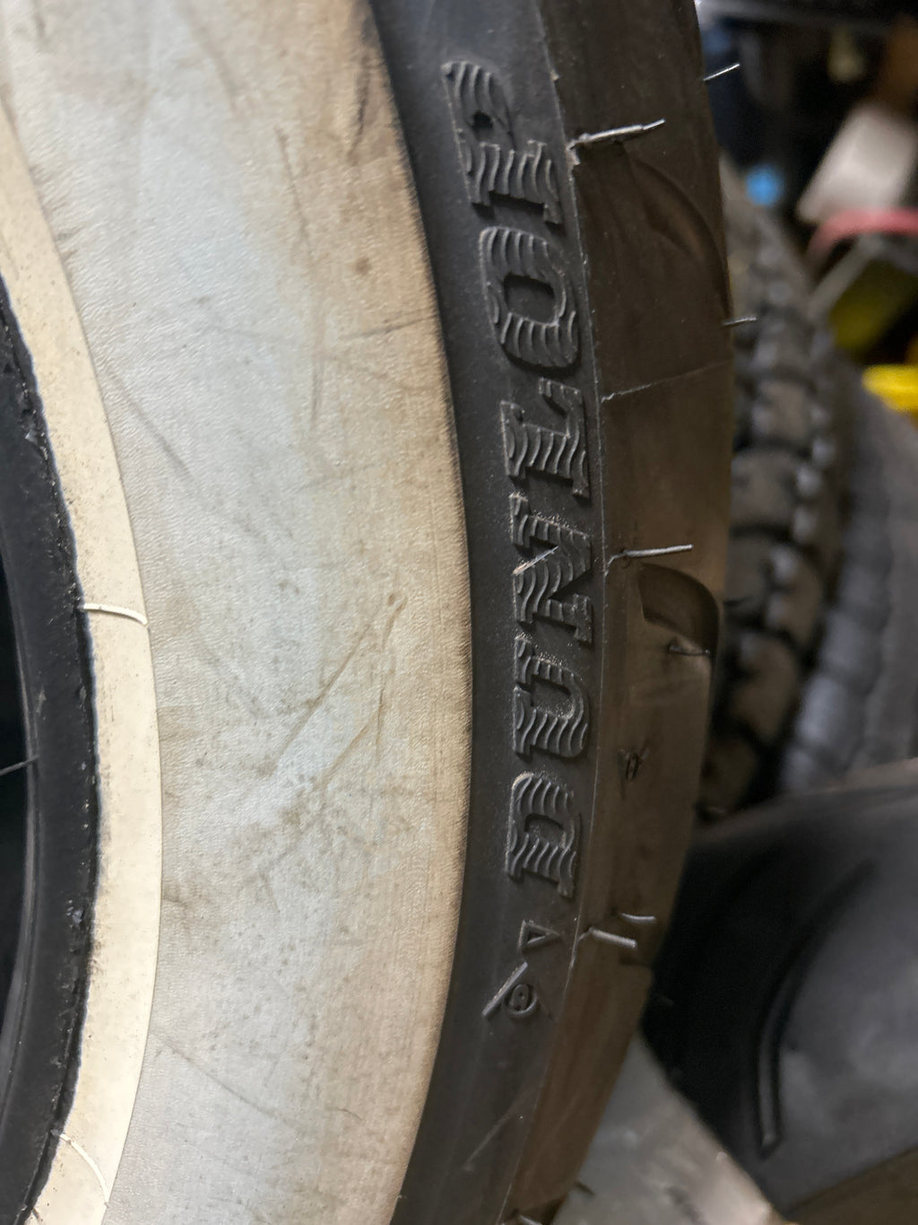 DUNLOP AMERICAN ELITE WWW 180 65 16 81H REAR MOTORCYCLE TIRE 45131150