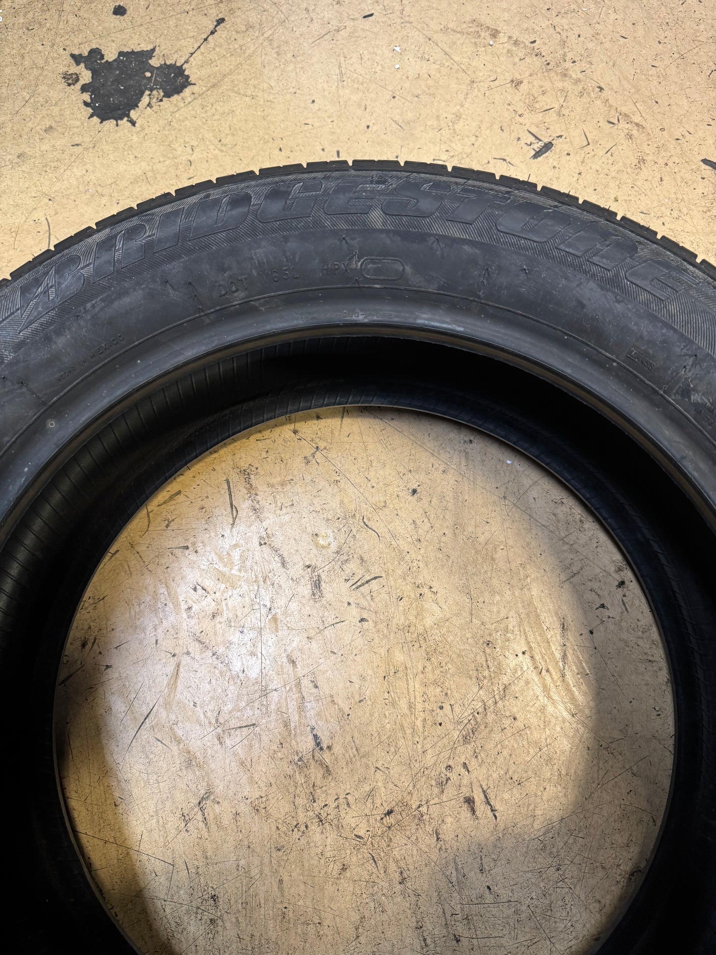 2 NOS BRIDGESTONE DUELER H/P SPORT BSW P 225 55 18 98H UHP SUMMER TIRE 006786