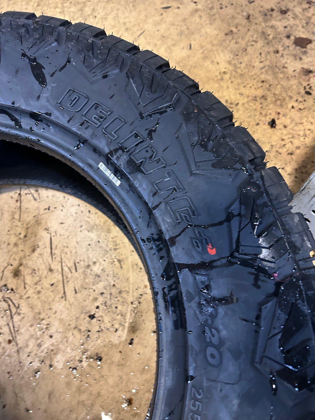 DELINTE DX-20 BANDIT X/T BSW P 255 65 18 111H RUGGED TIRE 841623134068