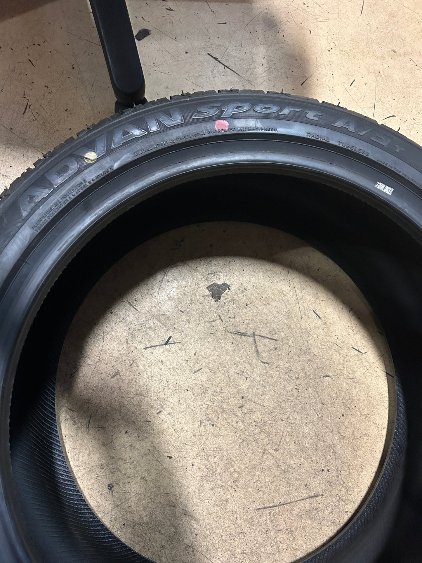 NOS YOKOHAMA ADVAN SPORT A/S PLUS BSW P 225 45 19 96Y XL UHP ALL SEASON TIRE 110140648
