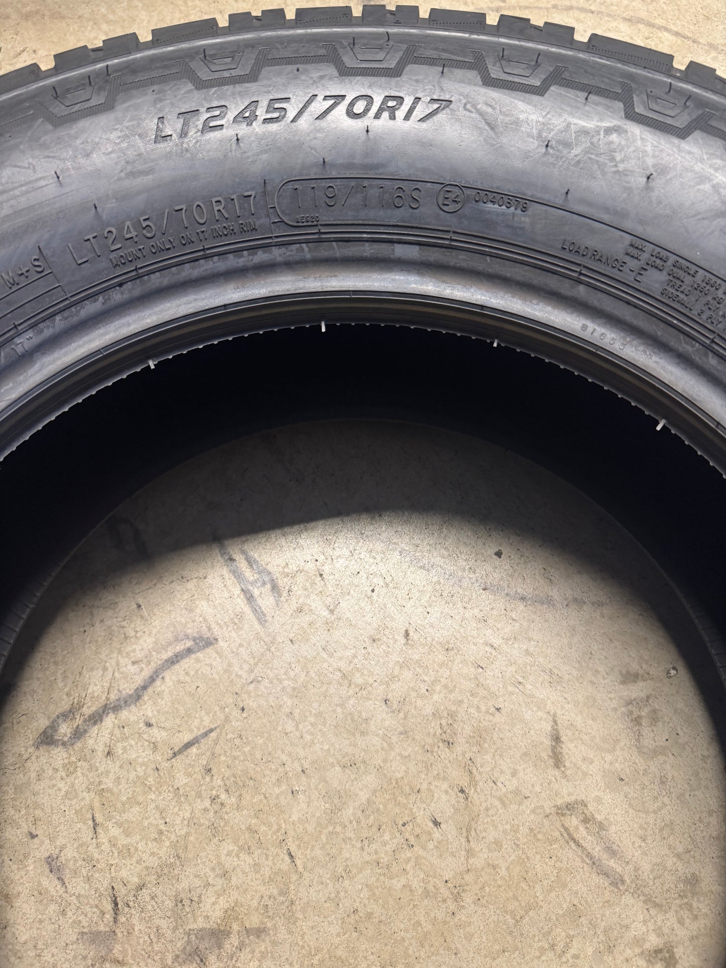 NOS IRONMAN ALL COUNTRY AT2 BSW LT 245 70 17 119/116S 10PLY ALL TERRAIN TIRE 7670