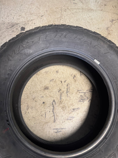 NOS MASTERCRAFT COURSER AXT2 BSW P 235 70 17 109T XL ALL TERRAIN TIRE 177131007
