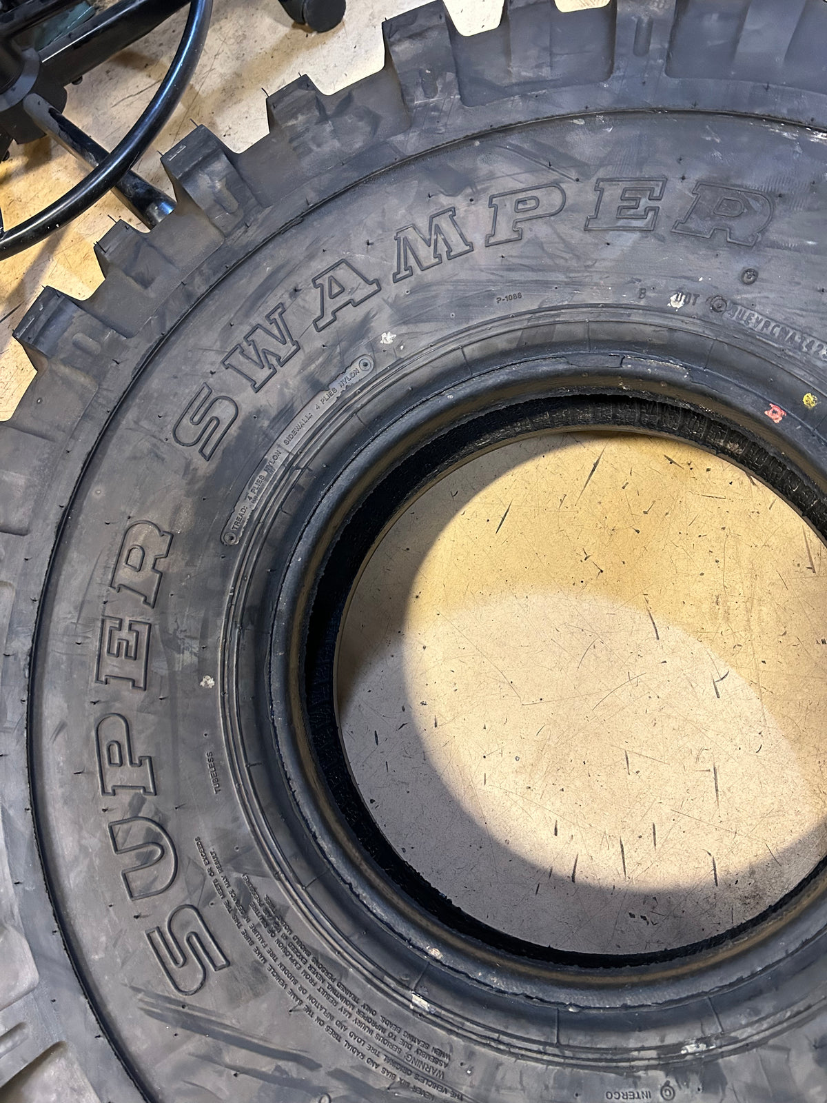 INTERCO TSL SUPER SWAMPER BSW LT 38 12.5 15 MUD TIRE SAM94