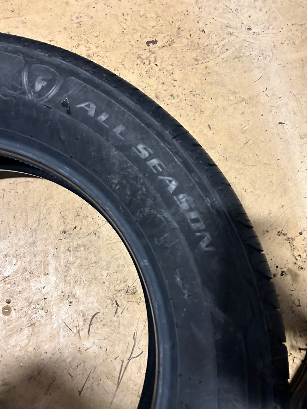 FIRESTONE ALL SEASON BSW P 235 60 18 103H  TIRE 003040