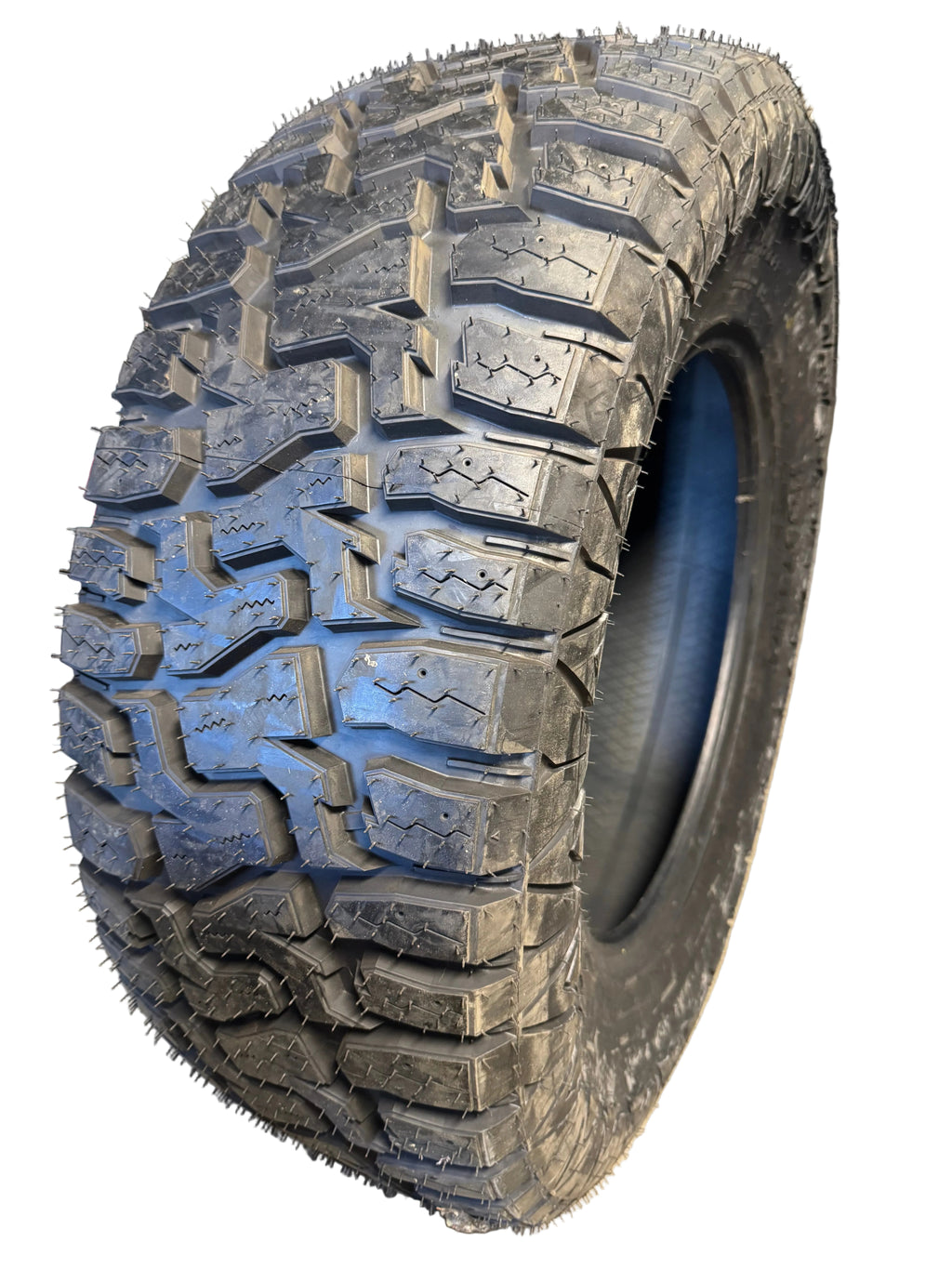 HAIDA HD878 R/T BSW LT 37 13.5 20 127Q 10PLY RUGGED TERRAIN TIRE 30017382