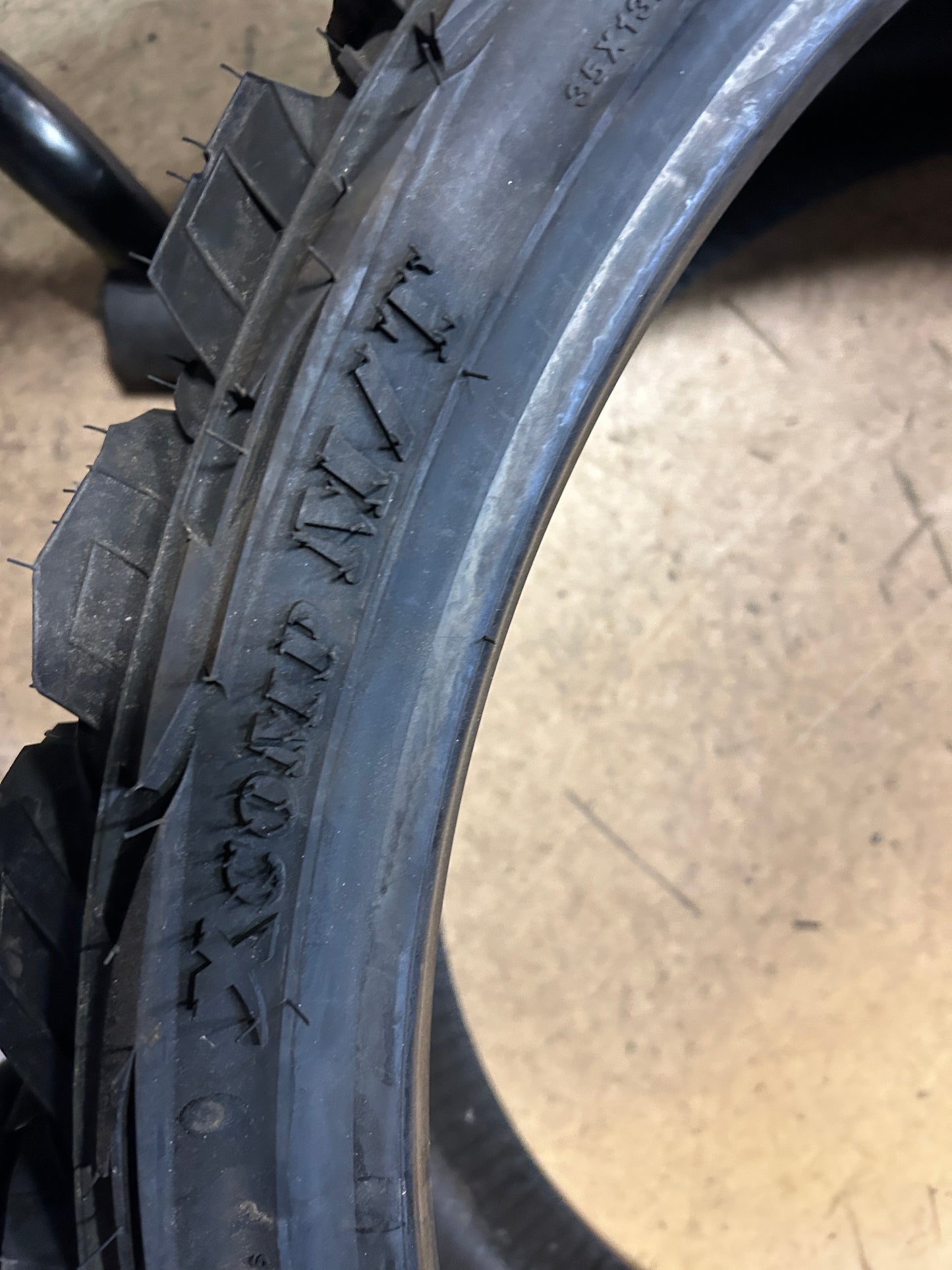 GLADIATOR XCOMP M/T BSW LT 35 13.5 26 10PLY MUD TIRE 1932263526