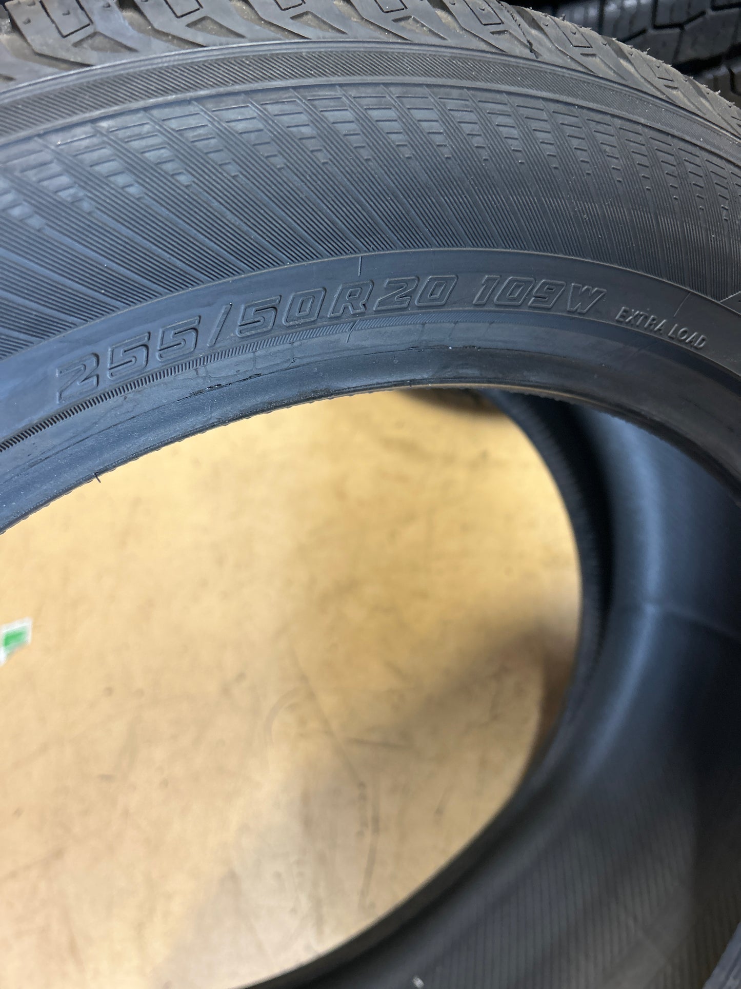 YOKOHAMA GEOLANDAR X-CV BSW P255 50 20 109W XL ALL SEASON TIRE 110157010