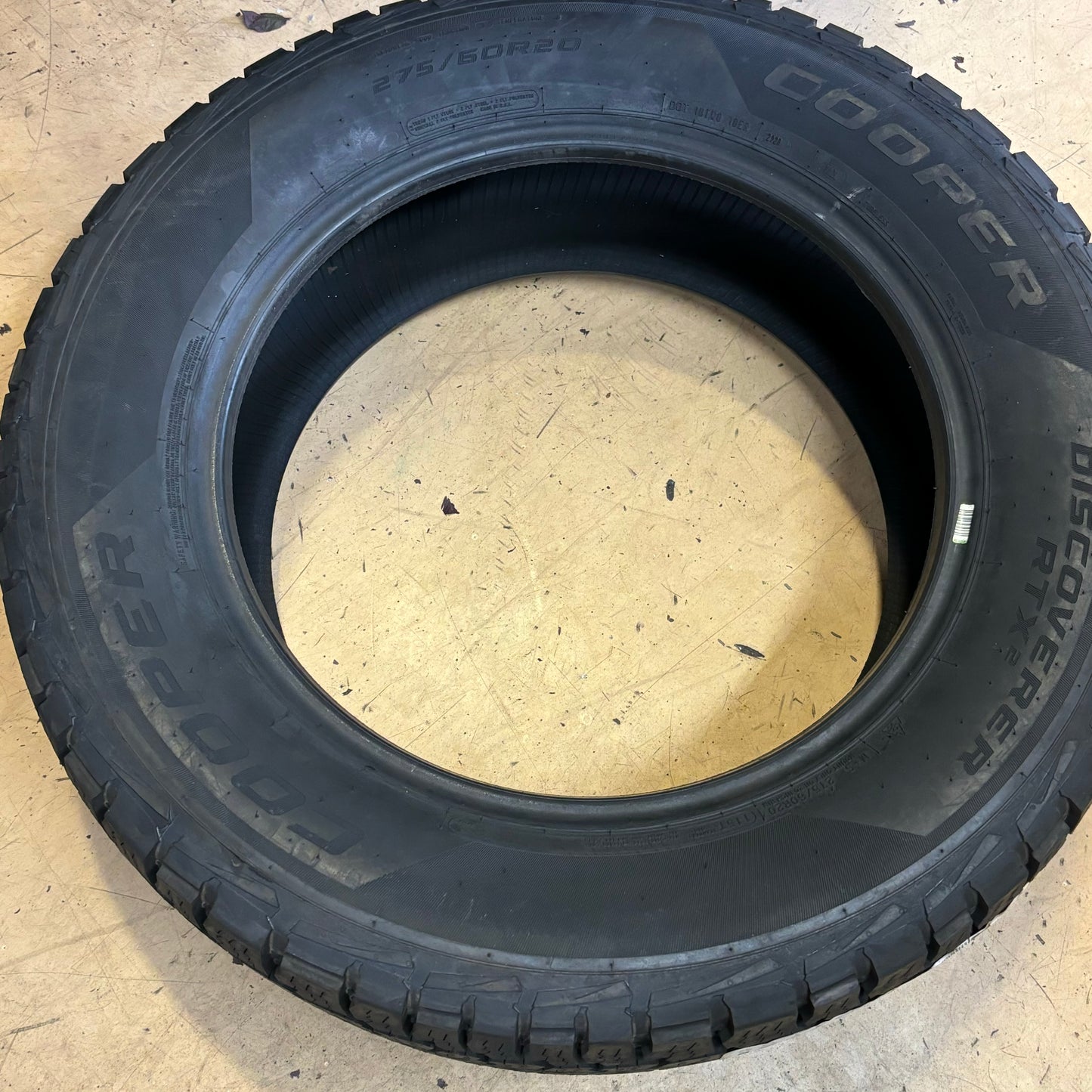 COOPER DISCOVERER RTX2 BSW P 275 60 20 115T SL ALL TERRAIN TIRE 90000082080