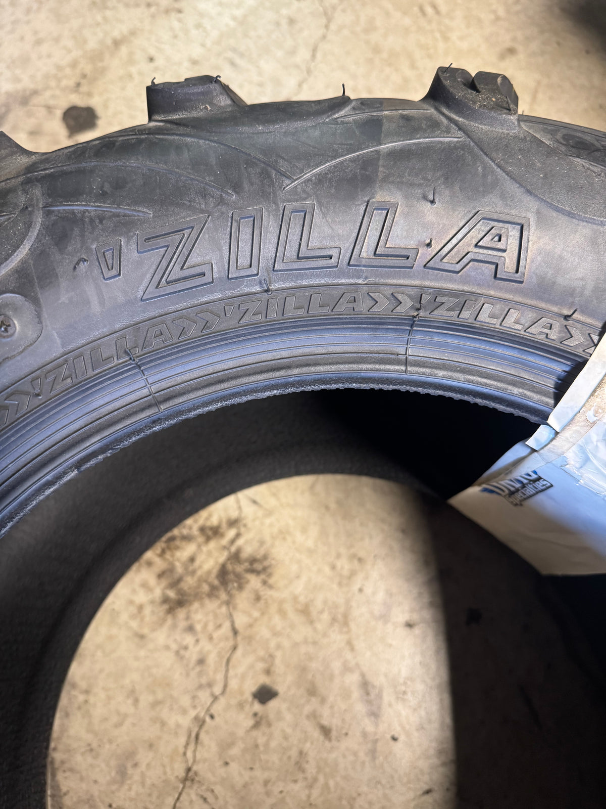NOS MAXXIS ZILLA BSW  28 11 14 6PLY ATV/UTV TIRE MXZ28X1114