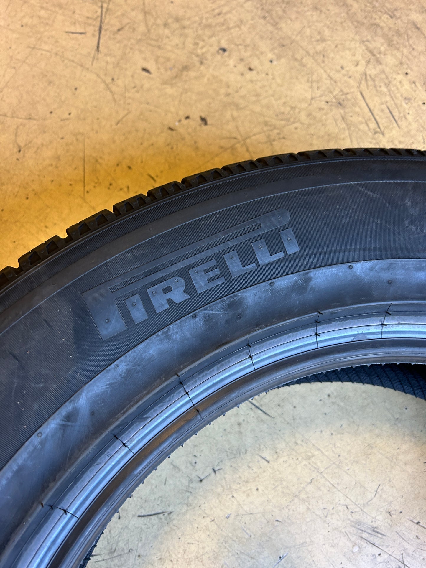 PIRELLI SCORPION AS PLUS 3 BSW P 275 60 20 115H ALL SEASON TIRE 3920700