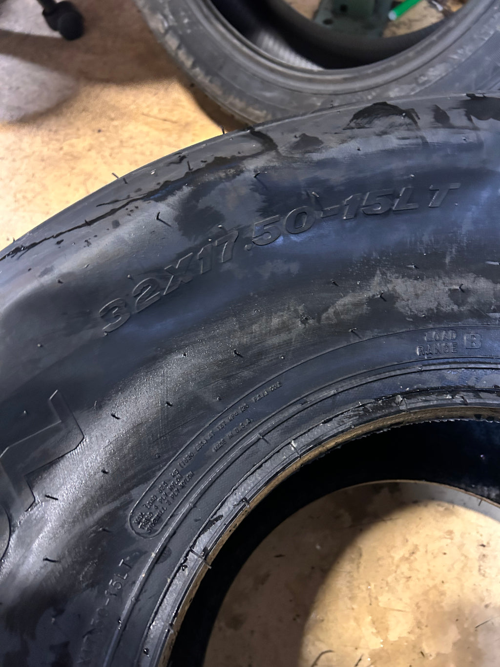 100 1/2" MICKEY THOMPSON ET STREET R BSW LT 32 17.5 15 DRAG TIRE 250968