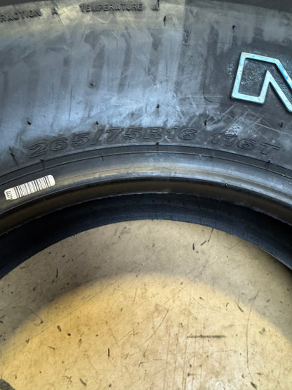 NOS NEXEN ROADIAN HTX RH5 OWL P 265 75 16 116T HIGHWAY TERRAIN TIRE 13127NXK