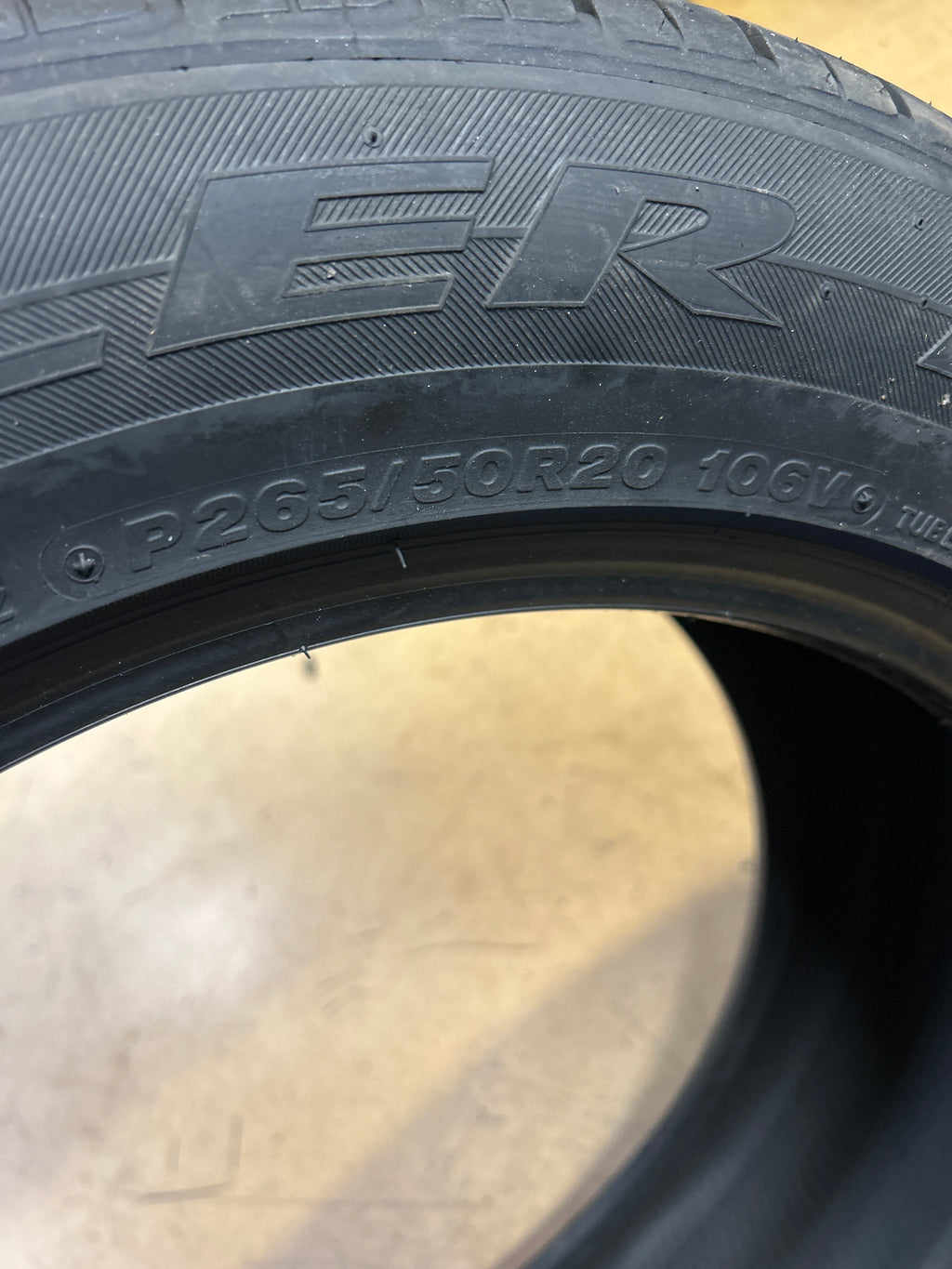 BRIDGESTONE DUELER H/P 92A BSW P 265 50 20 106V ALL SEASON TIRE 126812