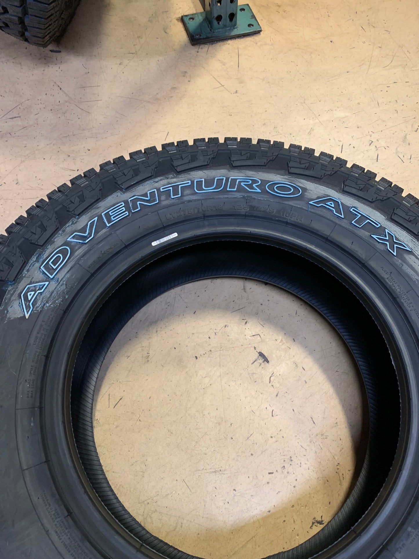 2 GT RADIAL ADVENTURO ATX OWL LT 275 70 18 125/122S 10 PLY ALL TERRAIN TIRE AS161