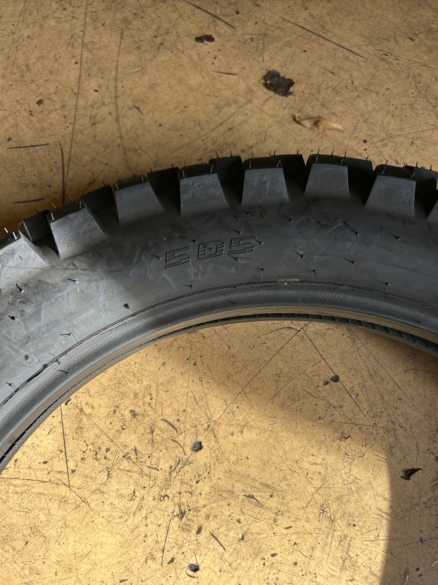 SHINKO 505 BSW 120 100 18 68M REAR DIRT BIKE TIRE 874366