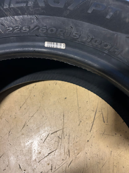 NOS HANKOOK KINERGY PT BSW P 225 60 18 100H ALL SEASON TIRE 1025075