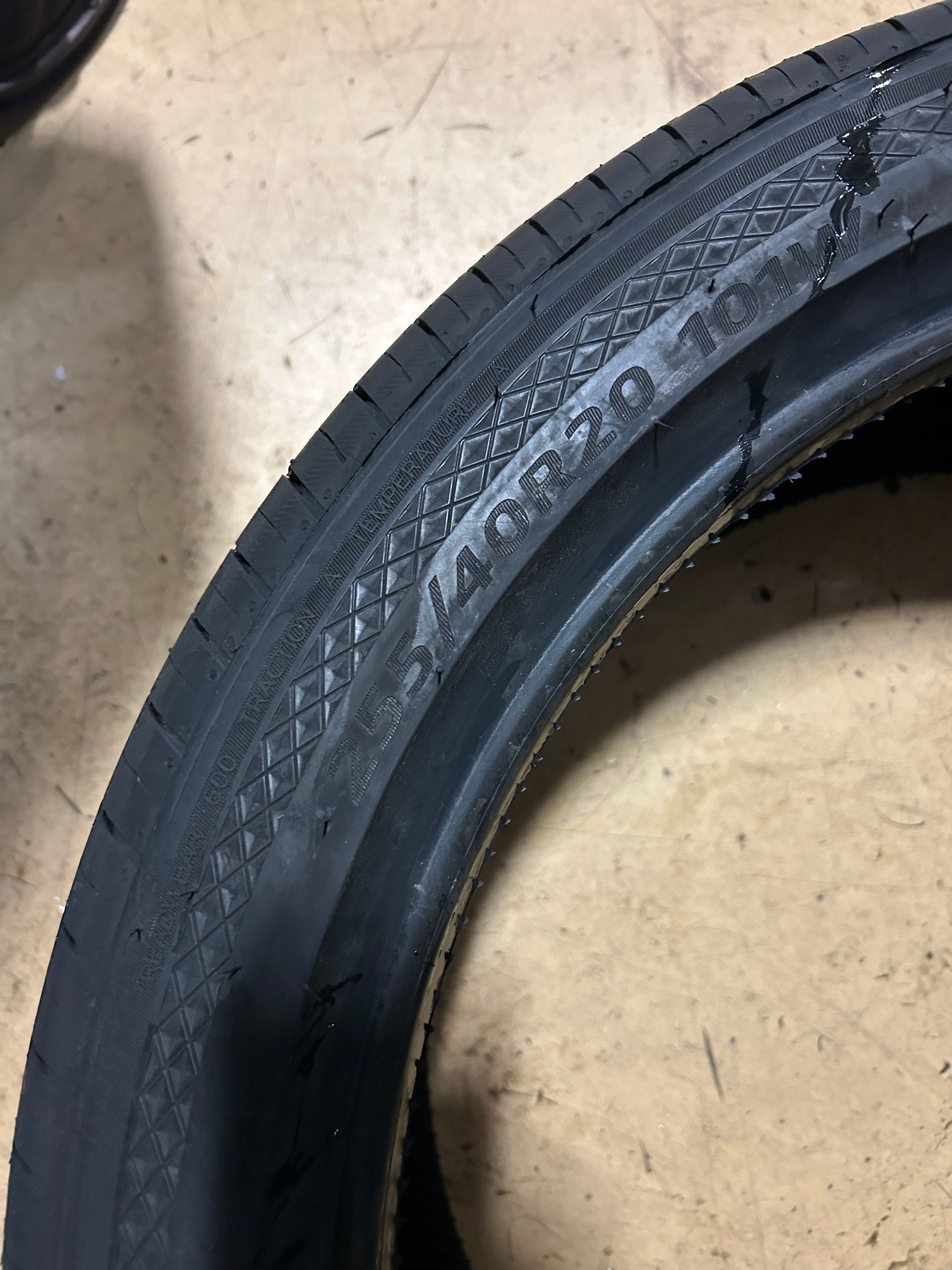 HANKOOK ION EVO AS SUV FOAM BSW P 255 40 20 101W ALL SEASON TIRE 1033165