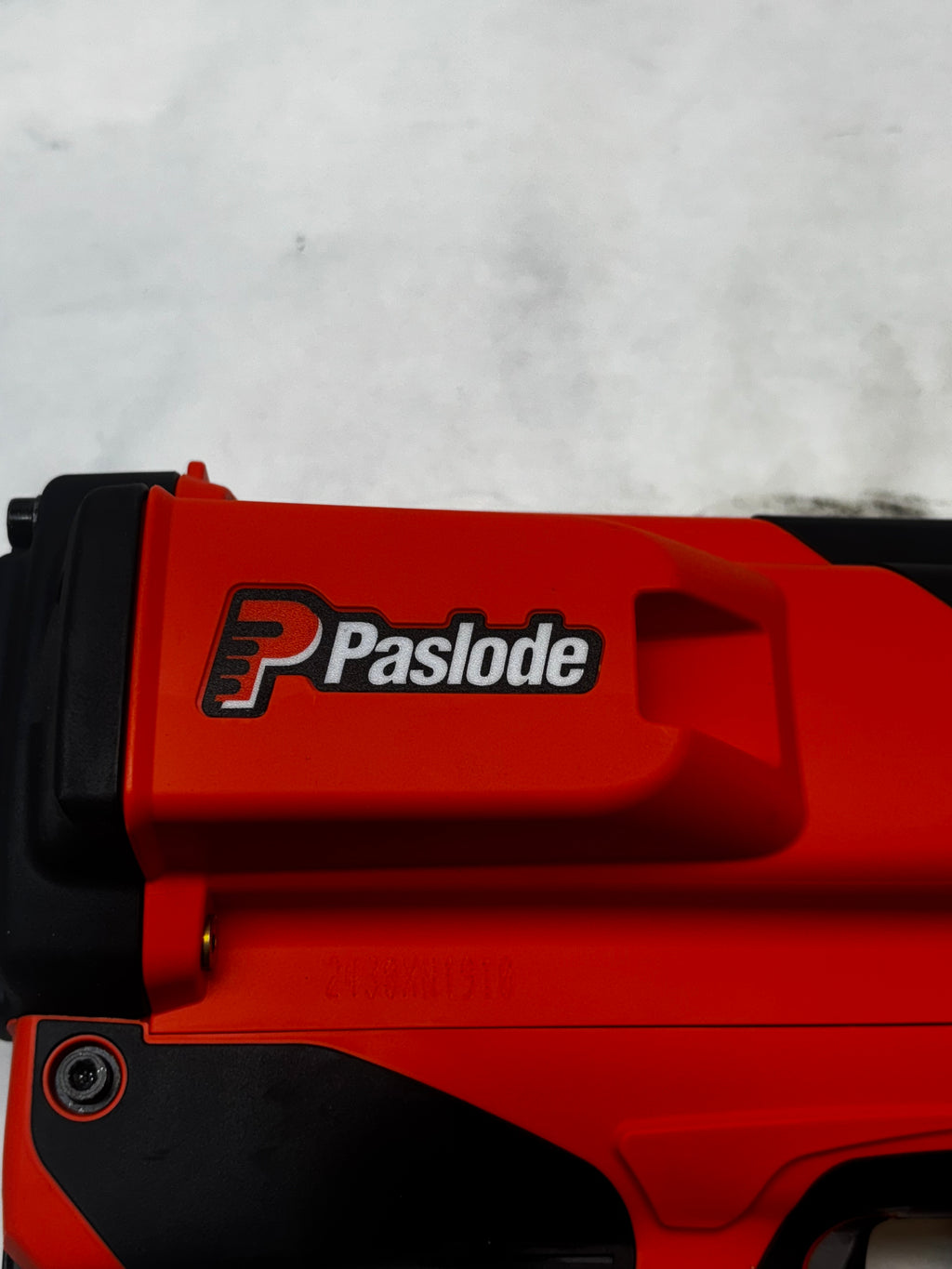 PASLODE GAS POWERED CORDLESS STRIP LOAD FRAMING NAILER  3-1/4" CF325XPRO