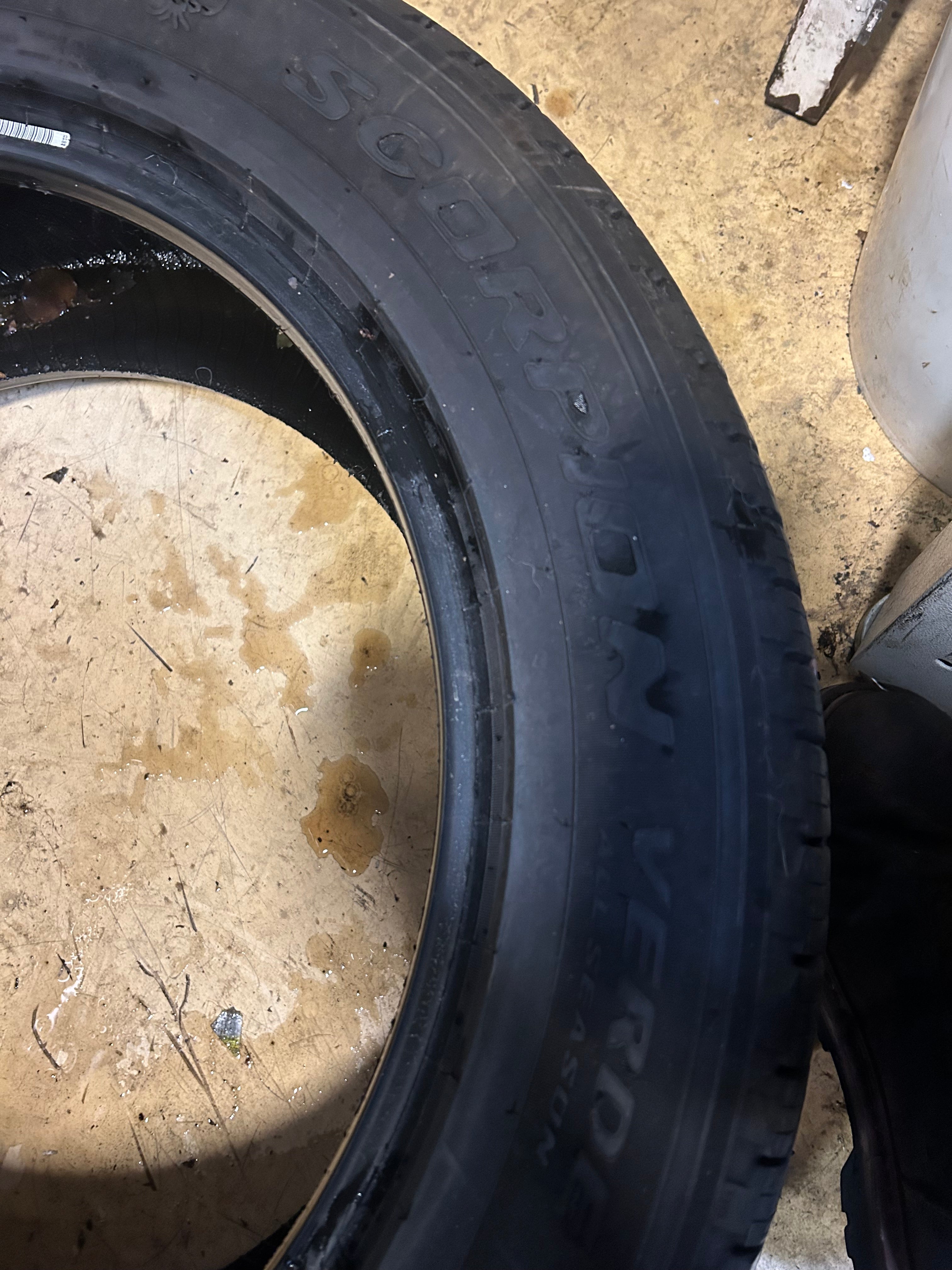 USED 8.5/32” PIRELLI SCORPION VERDE ALL SEASON BSW P 265 50 20 107V  TIRE 2354200
