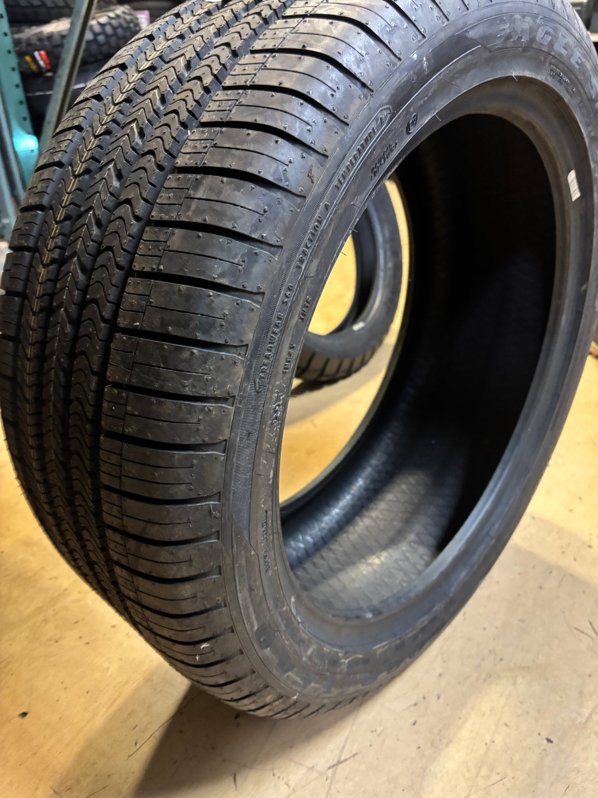 GOODYEAR EAGLE SPORT A/S RUNONFLAT (MOExtended) MERCEDES P 285 40 20 108V XL ALL SEASON TIRE 109175395
