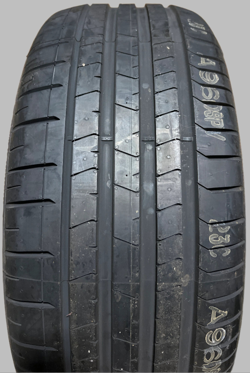2 NOS PIRELLI P ZERO (PZ4-SPORT) P 285 45 20 108W SL SUMMER  TIRE 2728400