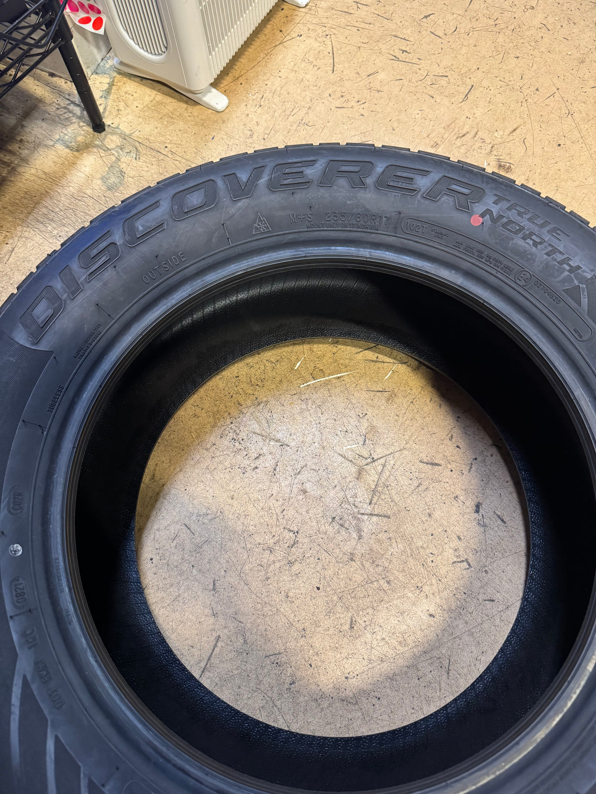COOPER DISCOVERER TRUE NORTH BSW P 235 60 17 102T WINTER TIRE 166186004