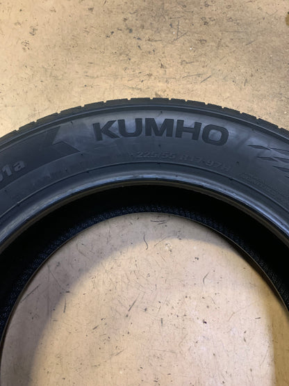 2 KUMHO SOLUS TA51A BSW P 225 55 17 97H ALL SEASON TIRE 2285523