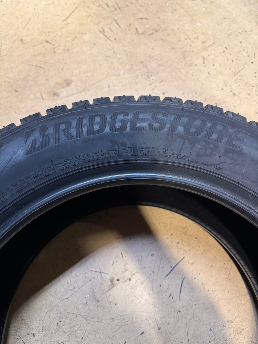4 BRIDGESTONE BLIZZAK WS90 BSW STUDLESS P 205 60 16 92H WINTER TIRE 001138
