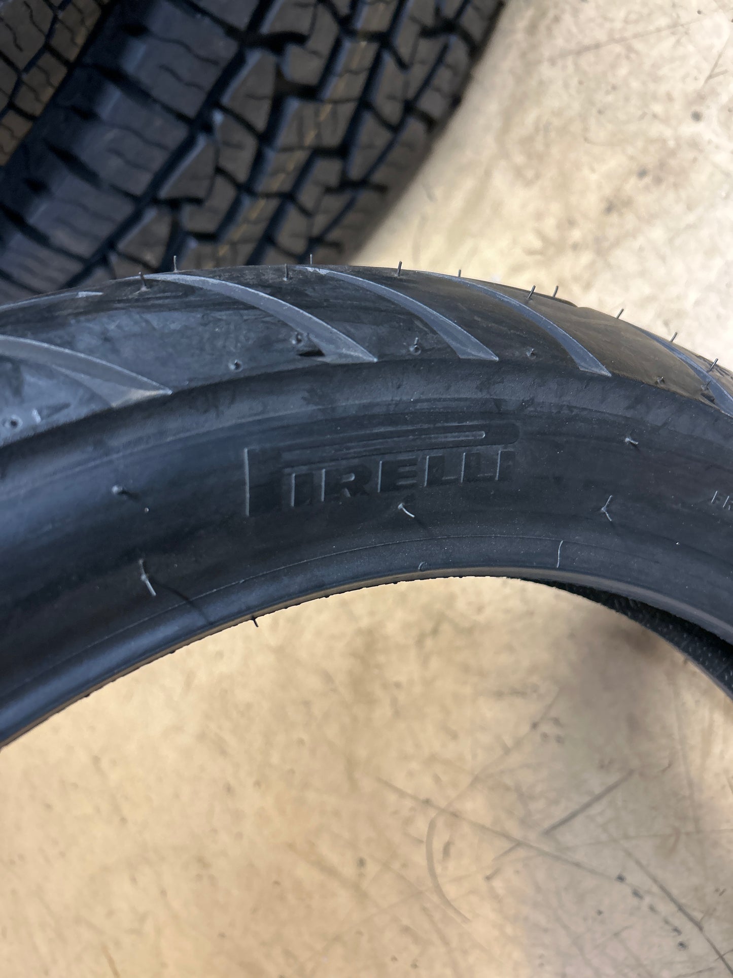 NOS PIRELLI SCORPION TRAIL II BSW 100 90 18 59V FRONT TIRE 2526500