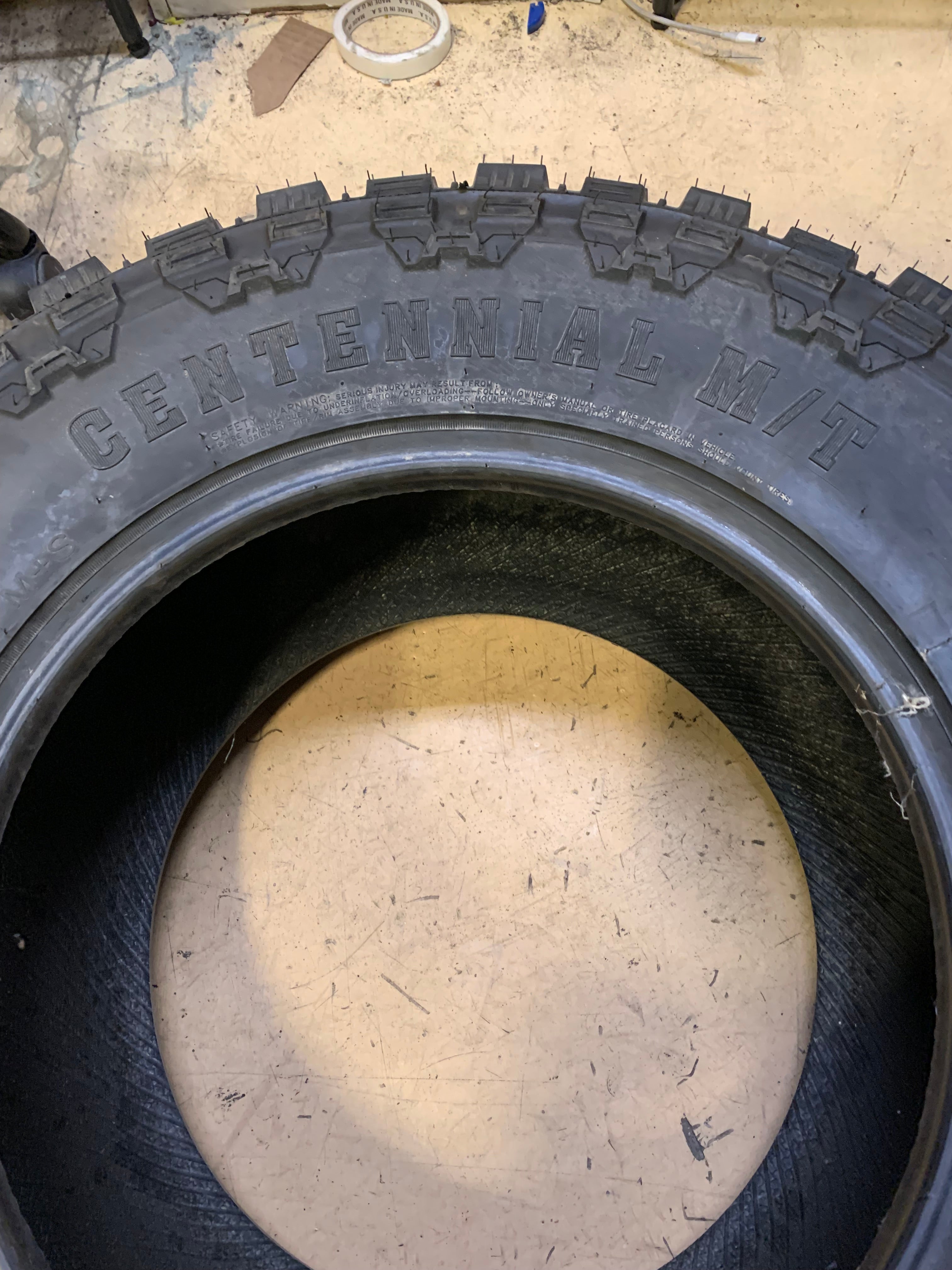 (KSL ONLY) 4 CENTENNIAL DIRT COMMANDER MT LT 33 12.5 17 114Q LRD MUD TERRAIN TIRE TCD1733125D