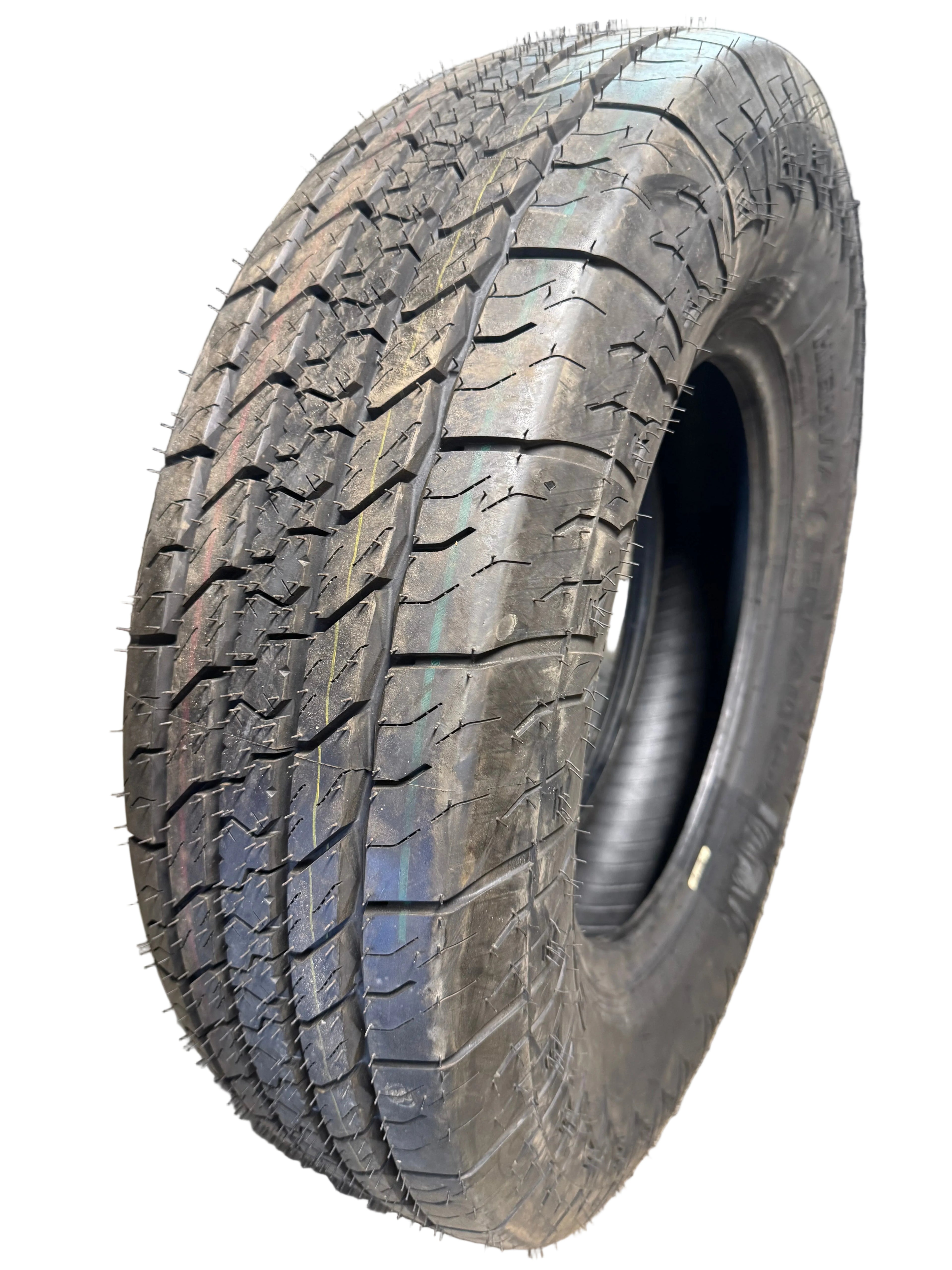 NOS CORSA HIGHWAY TERRAIN PLUS BSW LT 235 80 17 120/117S 10PLY  TIRE COMSID0025