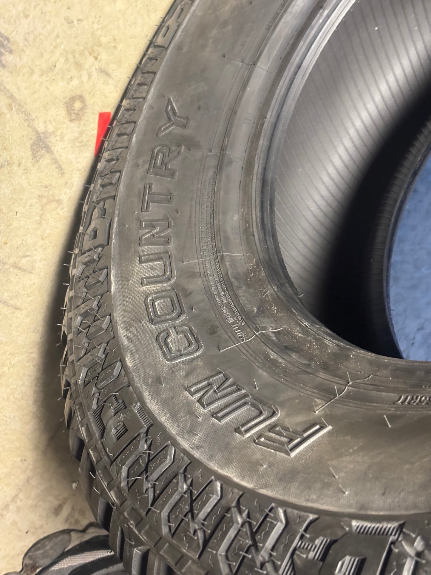 NOS DICK CEPEK FUN COUNTRY BSW LT 305 65 17 121/118Q LRE 10 PLY ALL TERRAIN TIRE 90000001959