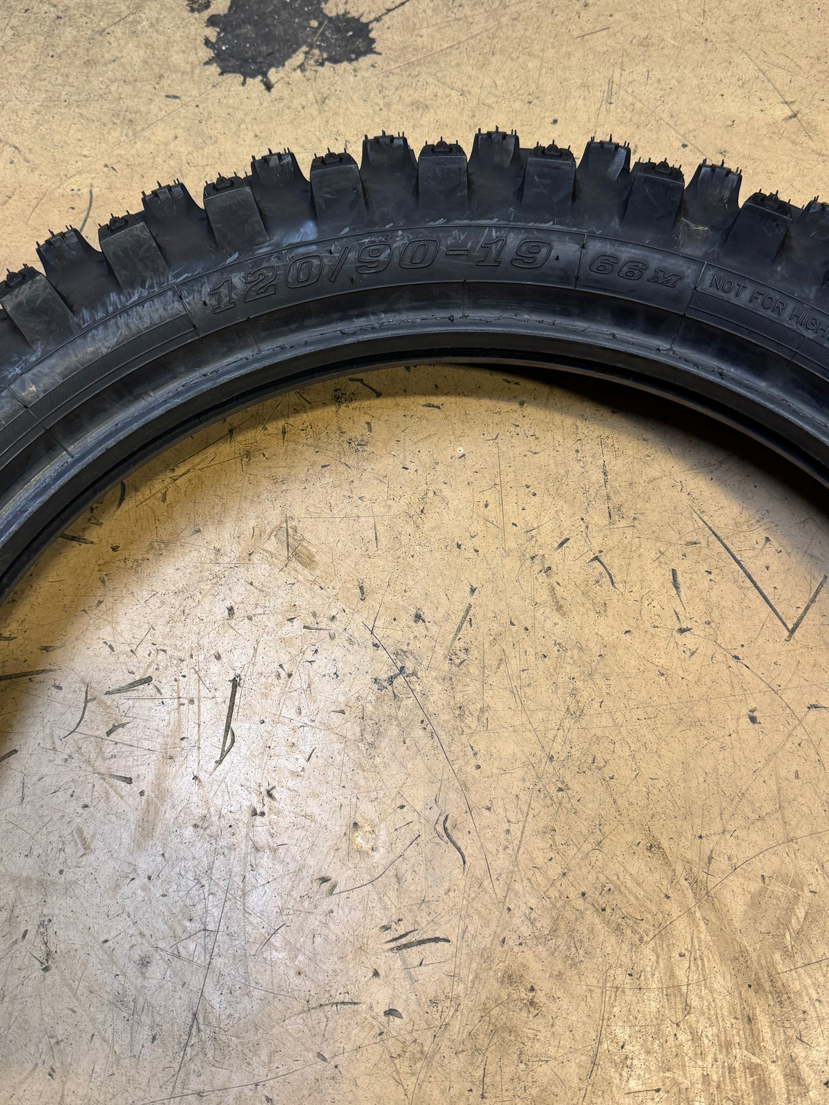 NOS DUNLOP GEOMAX MX33 BSW  120 90 19 66M REAR MOTOTCYCLE TIRE 03130688