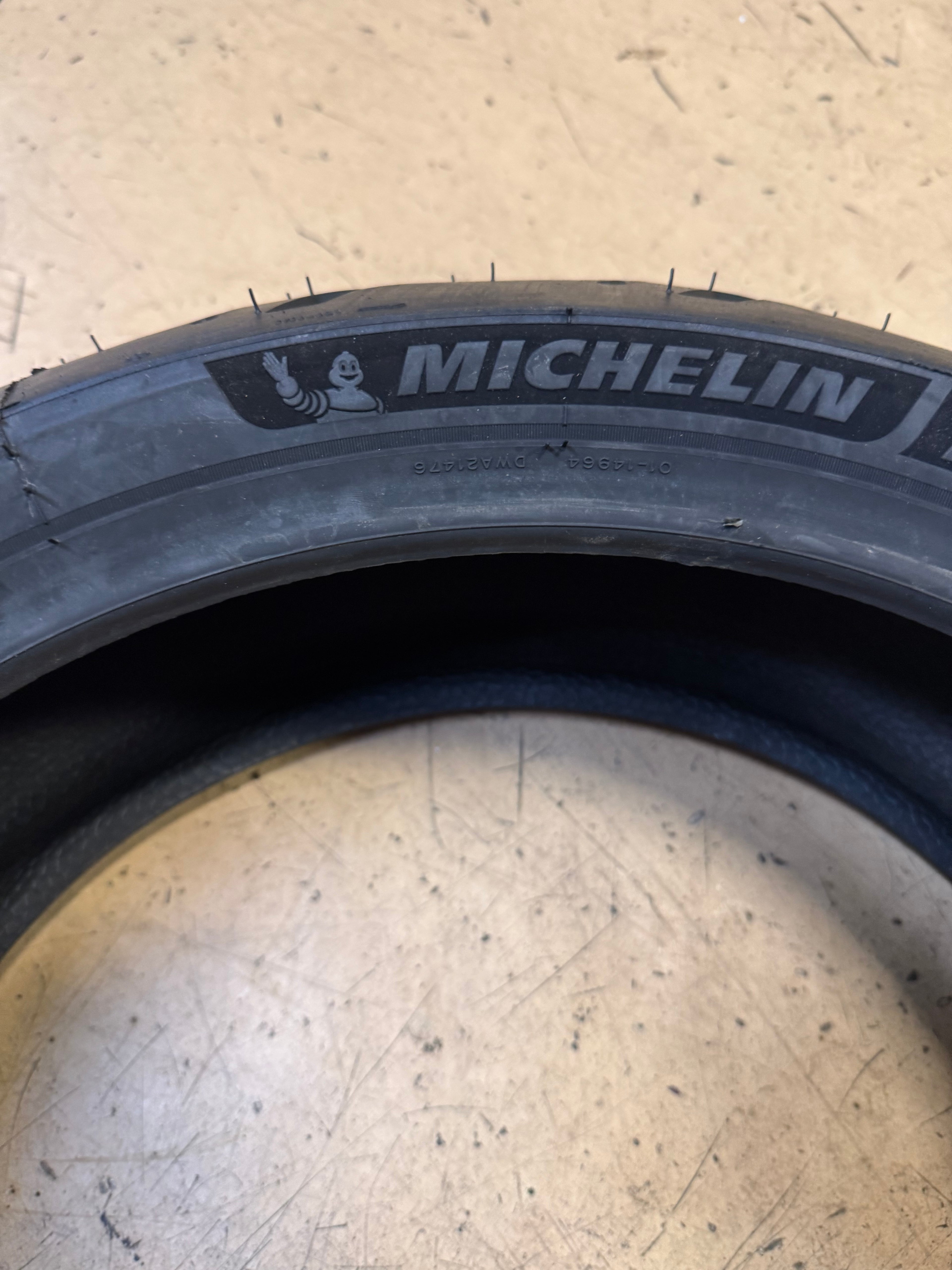 MICHELIN ROAD 6 BSW 190 50 17 73W REAR MOTORCYCLE TIRE 38208