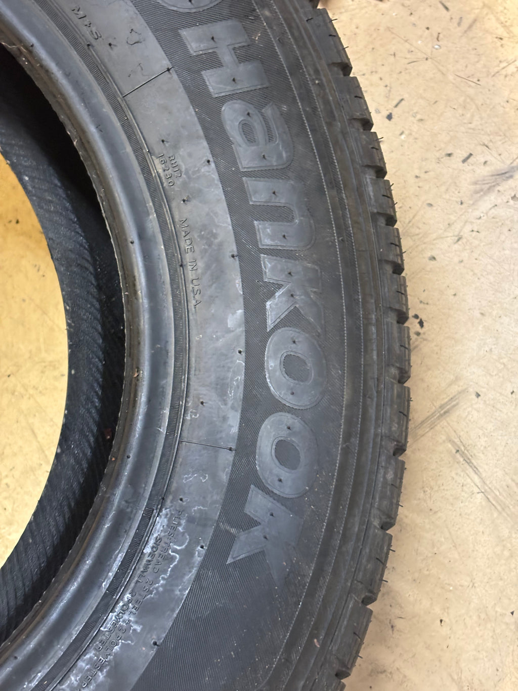 HANKOOK DYNAPRO HT RH12 P 225 70 16 101T SL HIGHWAY TERRAIN TIRE 1013909