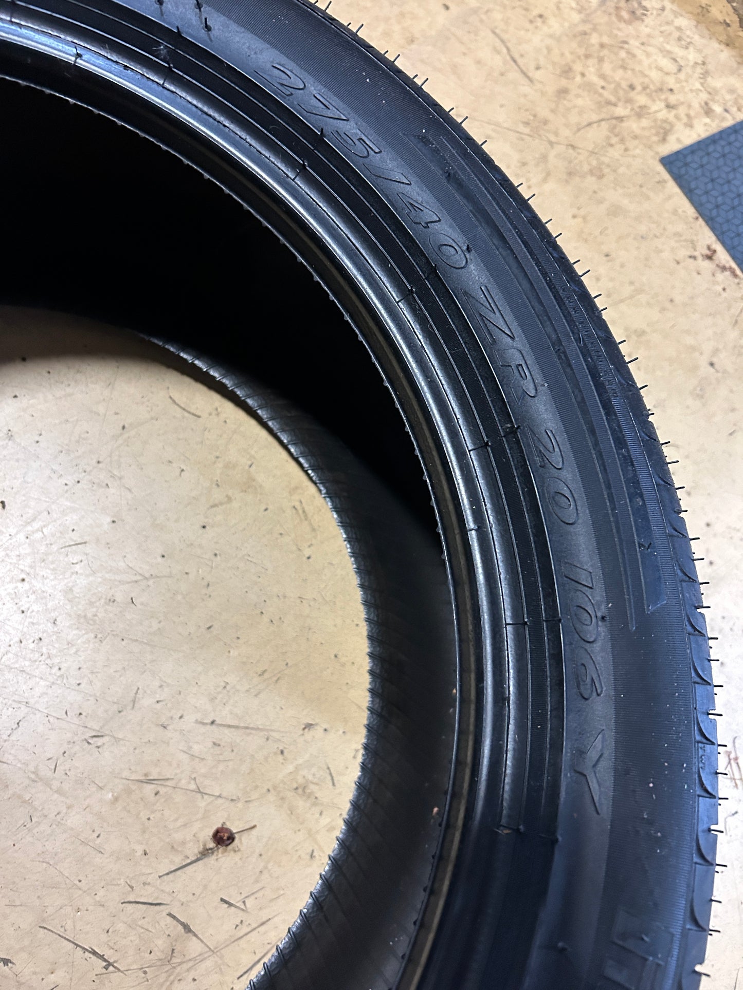 NOS PIRELLI SCORPION ZERO 4 BSW P 275 40 20 106Y XL ALL SEASON TIRE 1629900