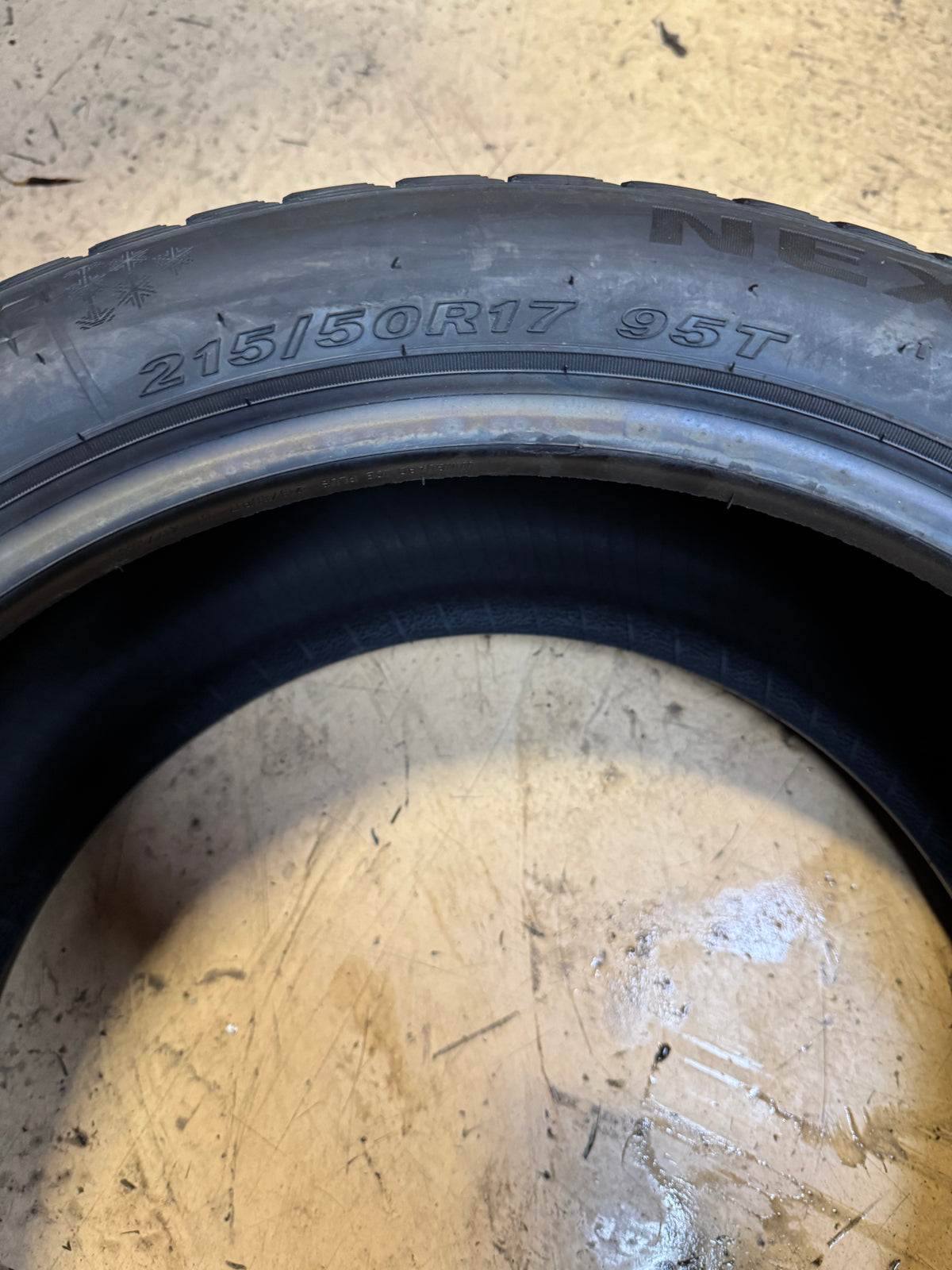 NEXEN WINGUARD ICE PLUS BSW P 215 60 17 95T XL WINTER TIRE 16128NXK