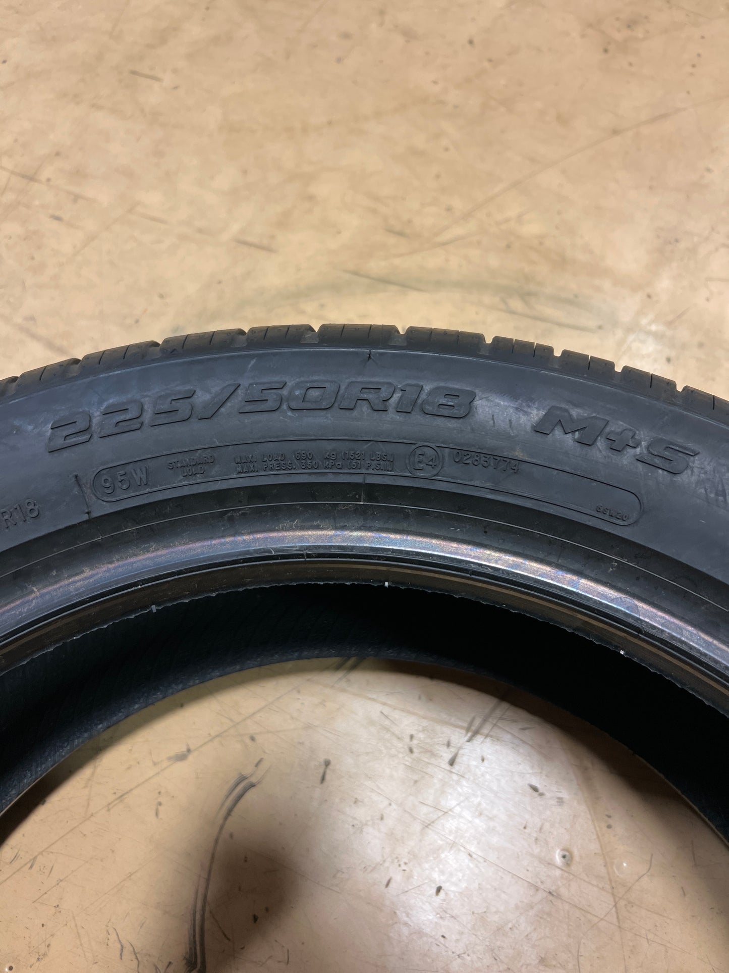 NEW OLD STOCK COOPER ZEON RS3-G1 BSW P 225 50 18 95W SL ALL SEASON TIRE 90000020301