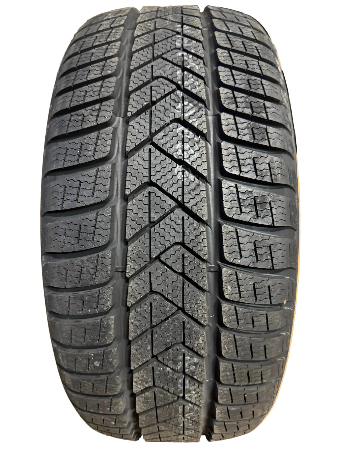 PIRELLI WINTER SOTTOZERO 3 BSW P  235 45 18 98V XL WINTER TIRE 3634800