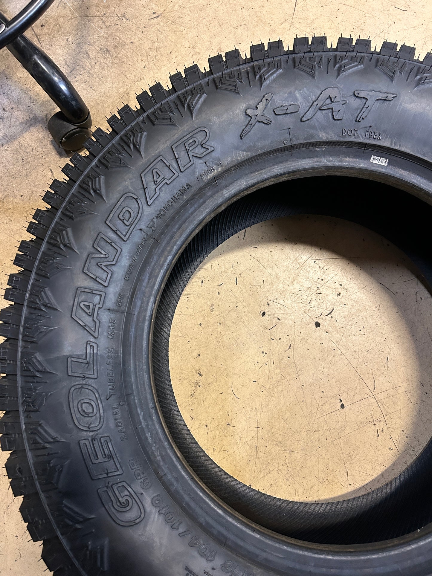NOS YOKOHAMA GEOLANDAR X A/T BSW LT 235 70 16 104/101Q 6PLY TIRE 110116037