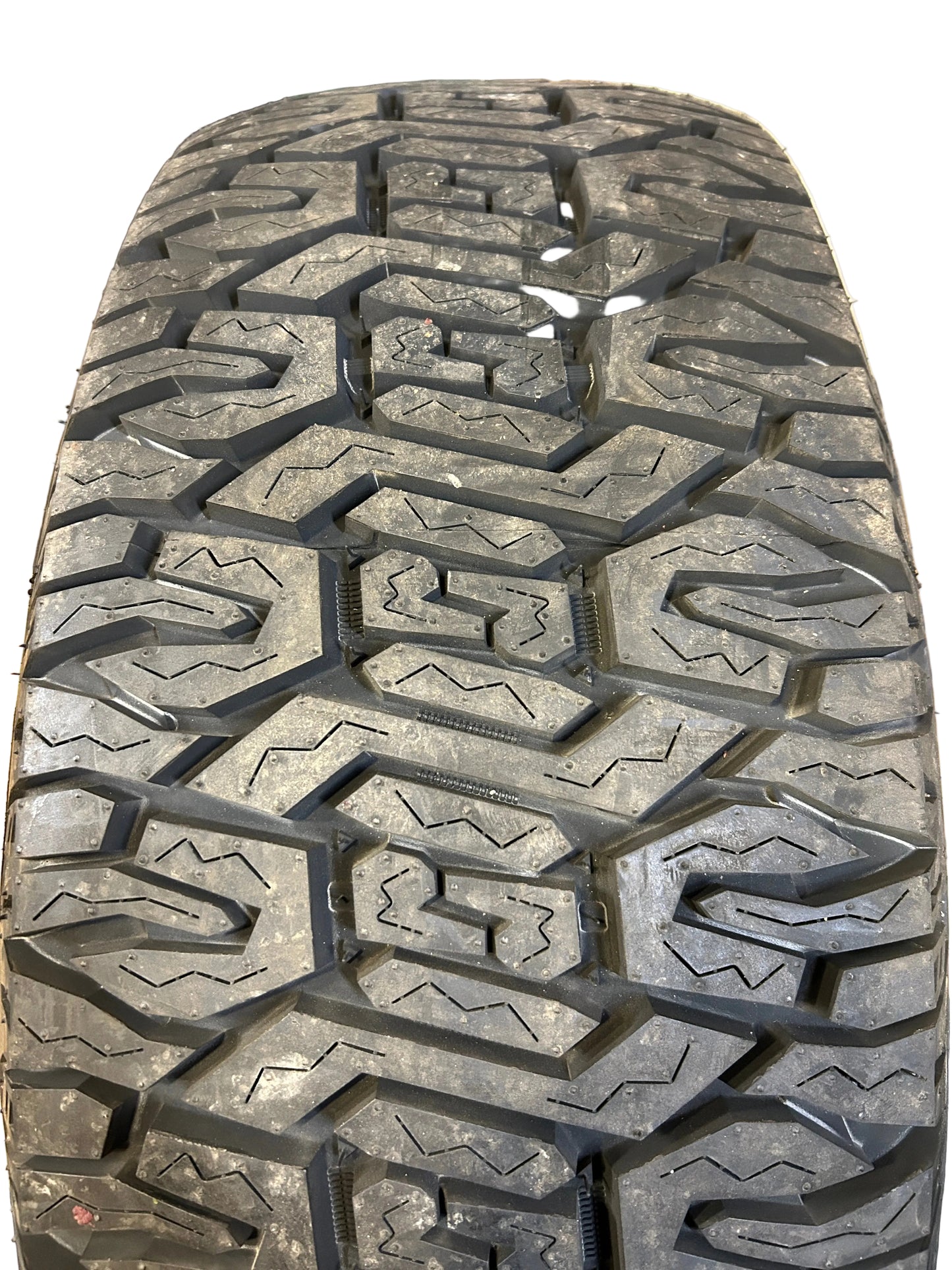 RADAR RENEGADE A/T PRO BSW LT 35 12.5 17 121R 10PLY ALL TERRAIN TIRE RACSTH0003