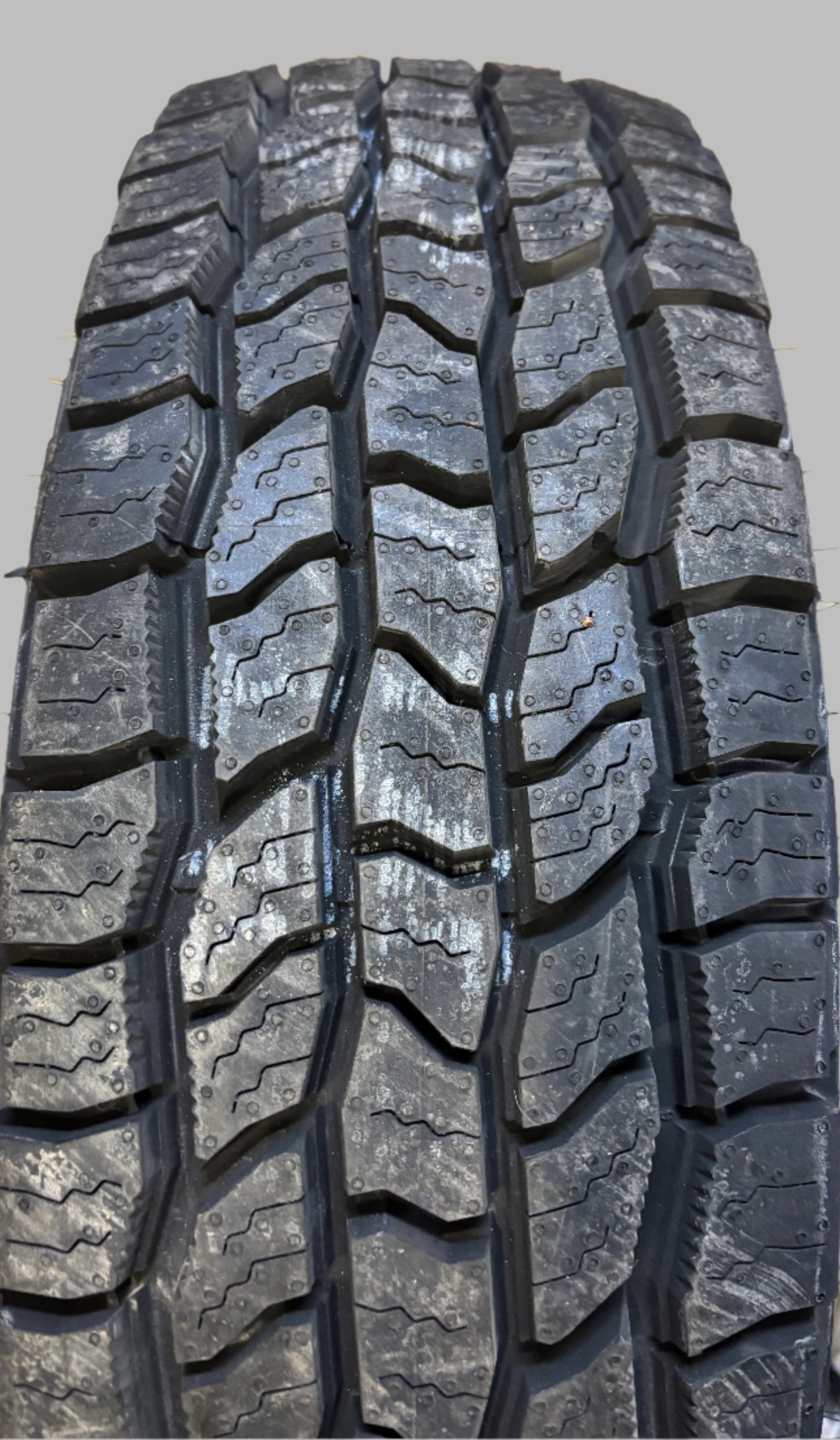 COOPER DISCOVERER AT3 BSW LT 225 75 16 115/112R LRE 10 PLY ALL TERRAIN TIRE 170005030