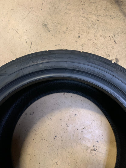NITTO NT555 G2 BSW P  275 40 18 103W UHP TIRE 211050