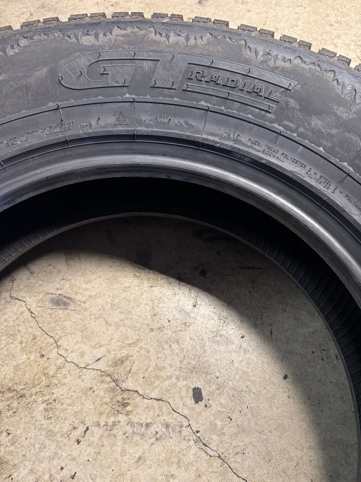 NOS GT RADIAL ICEPRO LT3 BSW LT 265 70 18 124/121R 10PLY WINTER TIRE 100A4238