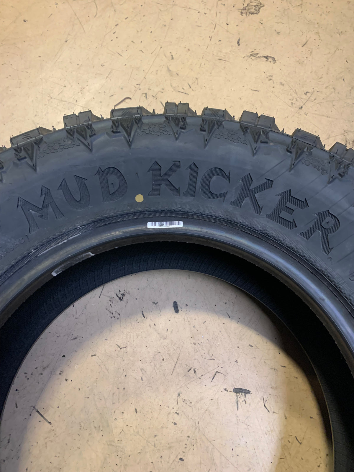 COSMO MUD KICKER BSW LT 255 75 17 111/108S 6PLY MUD TERRAIN TIRE I0087426