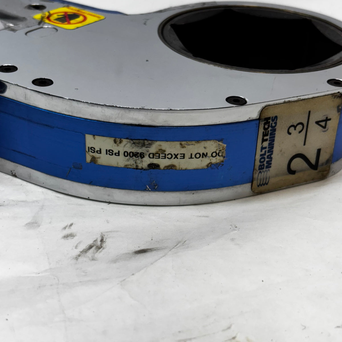 BOLTTECH TORQUE WRENCH TL4 WITH A 2 3/4" SOCKET