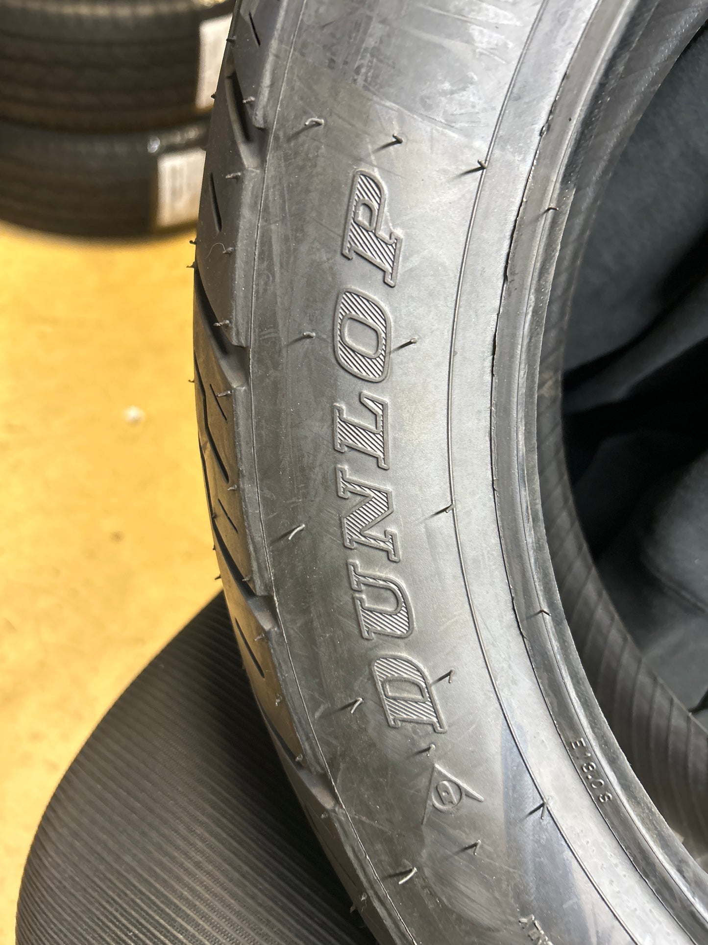 NOS DUNLOP K555 BSW 170 70 16 75H REAR MOTORCYCLE TIRE 45941667