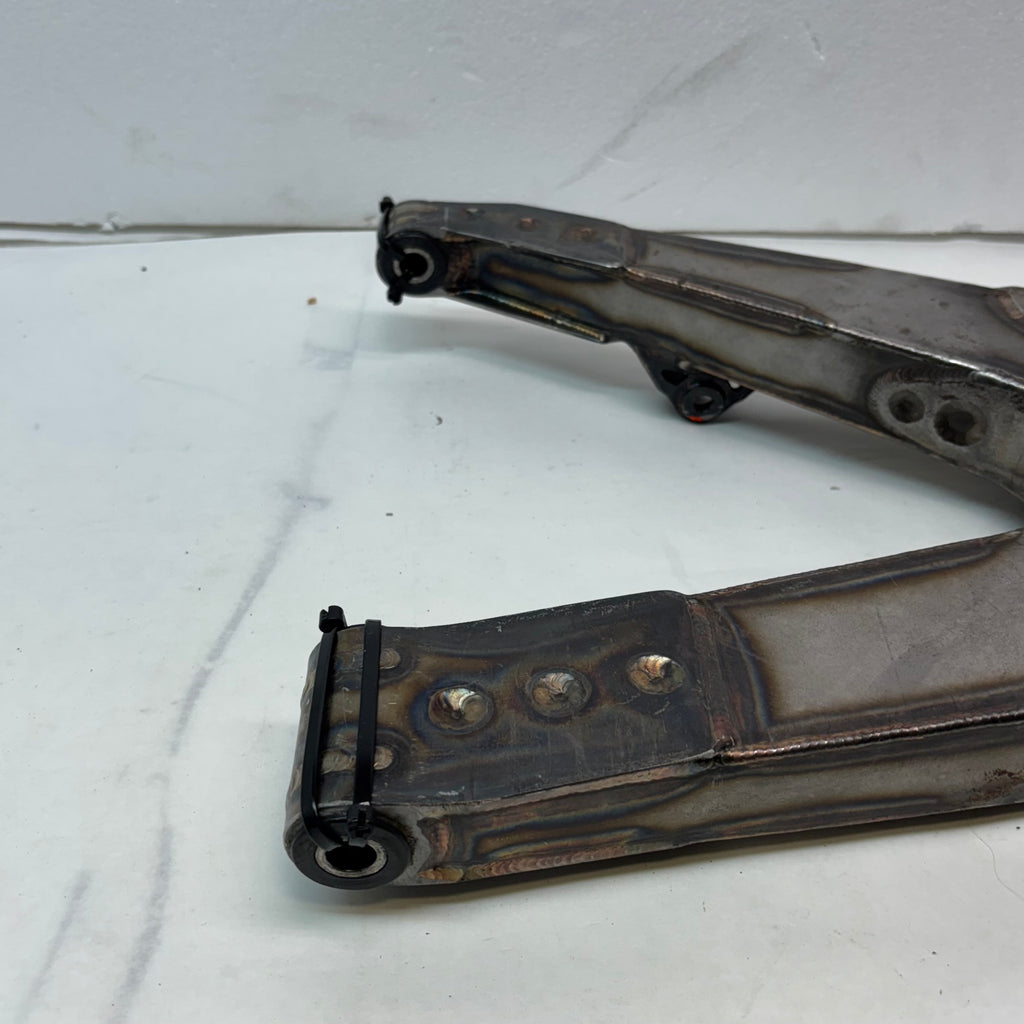 CUSTOM FABRICATED REPLACEMENT CONTROL ARM FOR TROPHY TRUCK OR ATV/UTV 32" x 14"