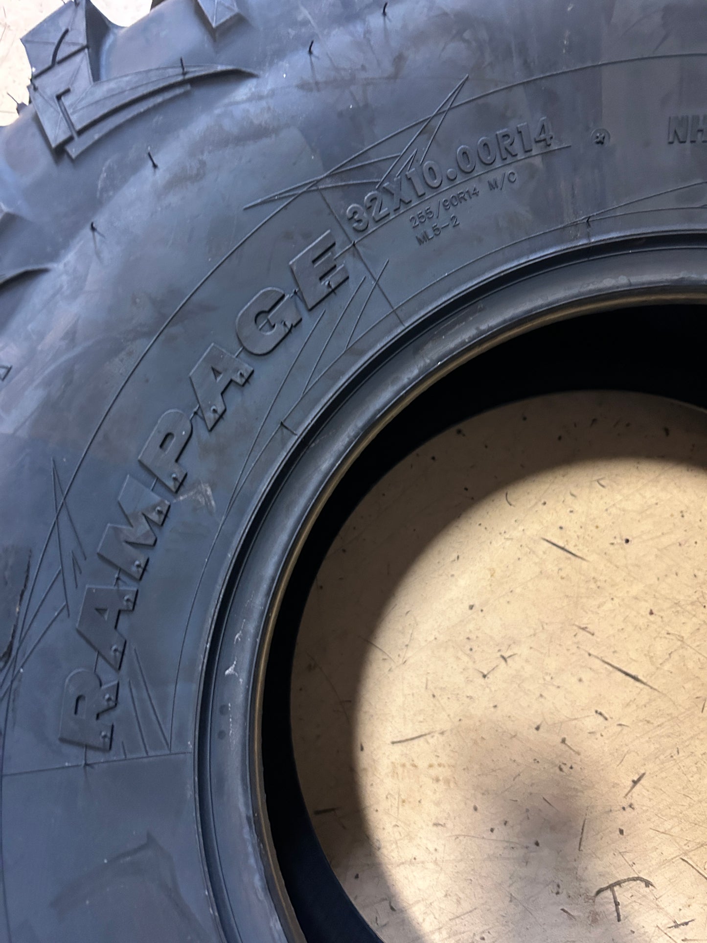 MAXXIS RAMPAGE ML5 BSW 32 10 14 8PLY ATV/UTV TIRE TM00187400