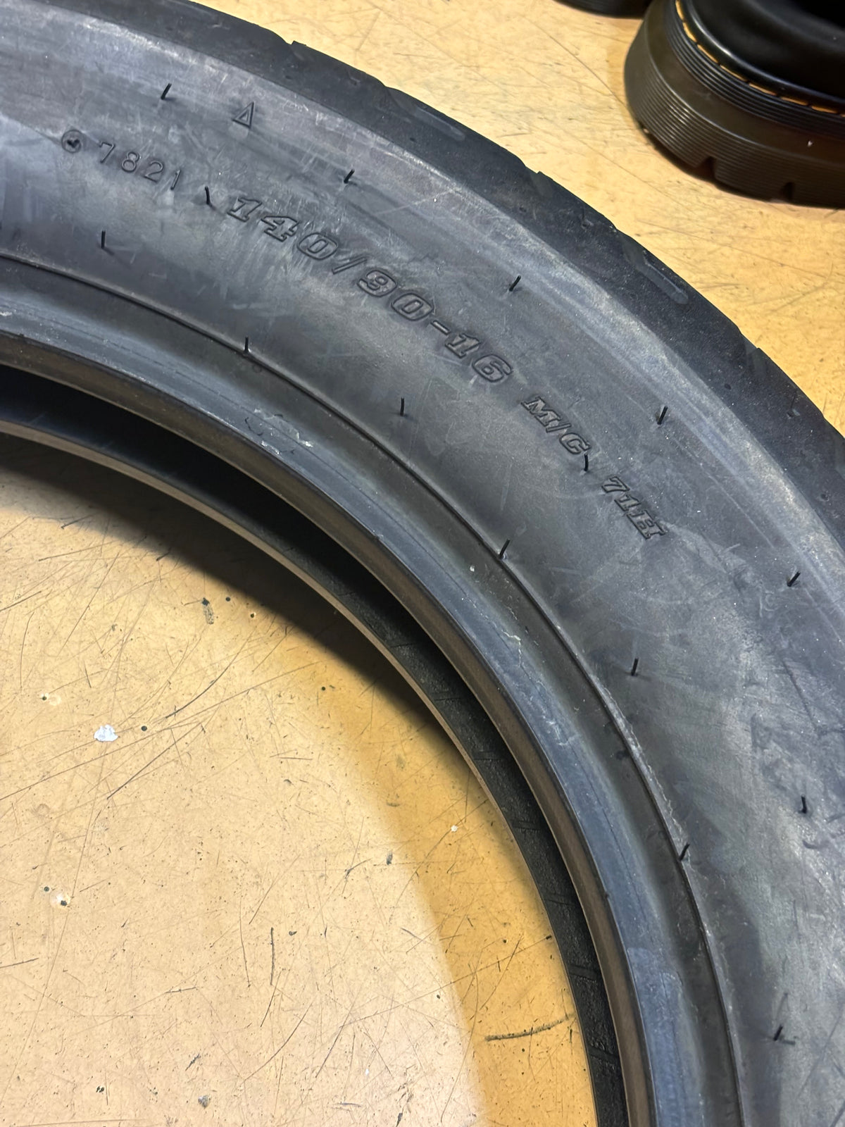 DUNLOP D404 BSW 140 90 16 71H REAR MOTORCYCLE TIRE 45605778